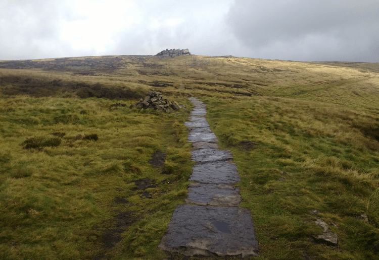 Edale Rocks on the Pennine Way.